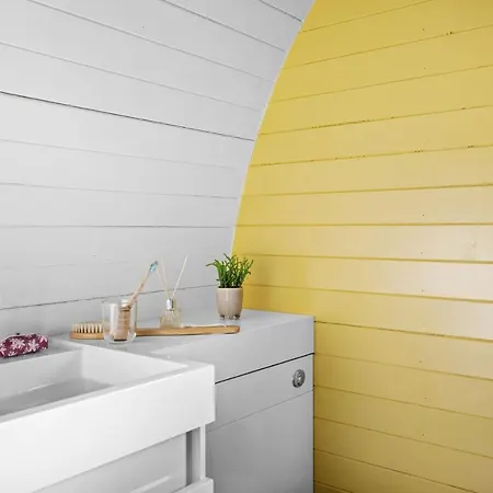 Villa Morgan Sweet, Apple Tree Glamping, Nr Wells Esterno foto