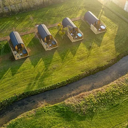 Villa Morgan Sweet, Apple Tree Glamping, Nr Wells Esterno foto