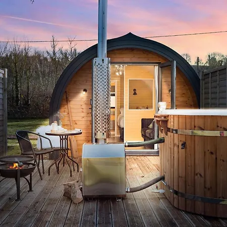 Villa Morgan Sweet, Apple Tree Glamping, Nr Wells Esterno foto