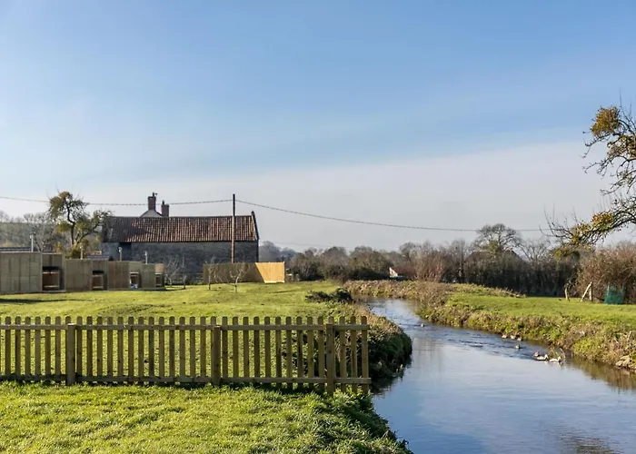 Morgan Sweet, Apple Tree Glamping, Nr Wells