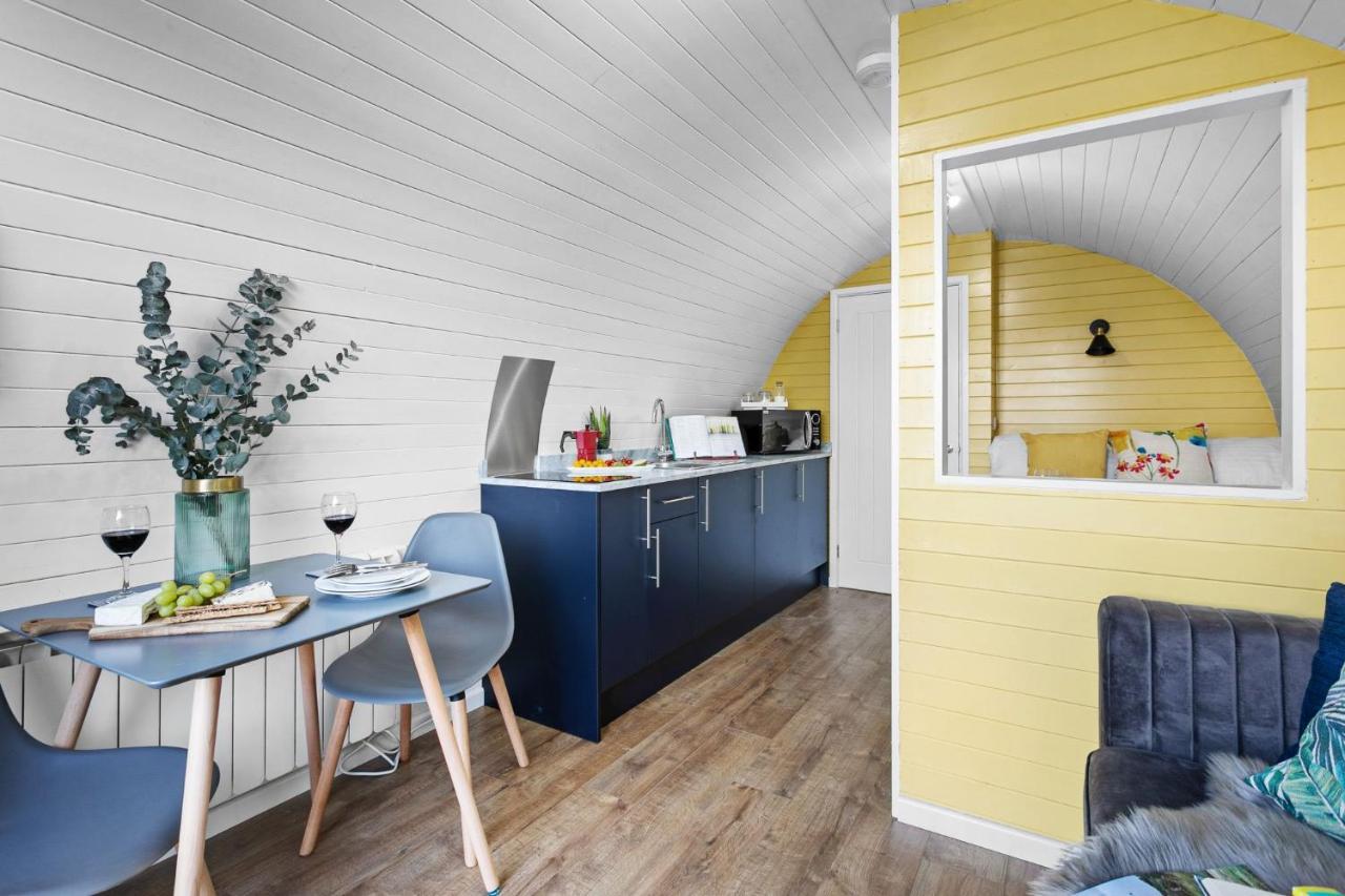 Holiday home Morgan Sweet, Apple Tree Glamping, Nr *